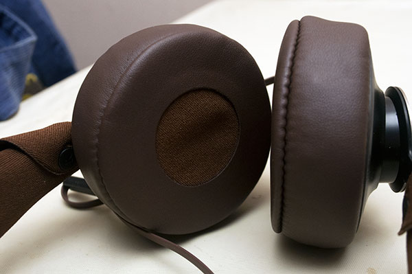 Philips CitiScape Collection Downtown headphones review: Philips CitiScape  Collection Downtown headphones - CNET