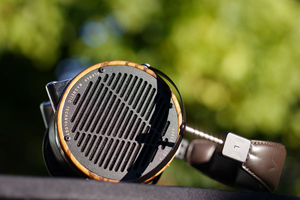 Audeze---6