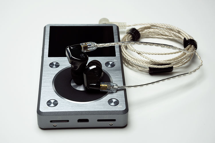 Campfire Audio Lyra Review — Headfonics