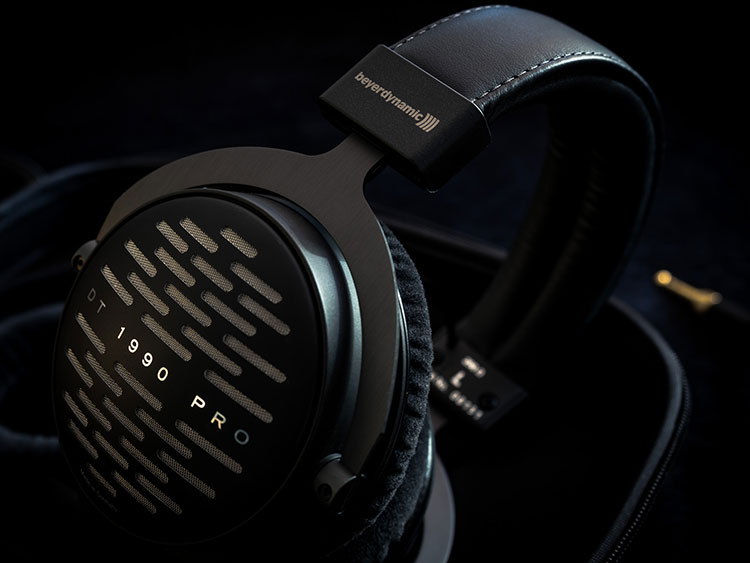 Beyerdynamic Amiron Wireless review | What Hi-Fi?