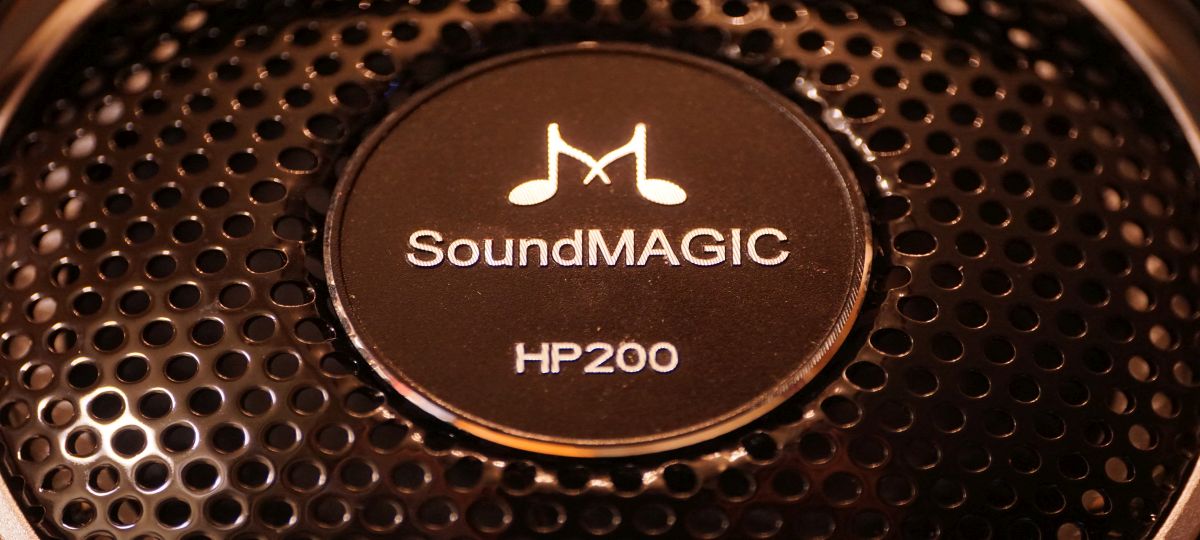 SoundMagic HP200