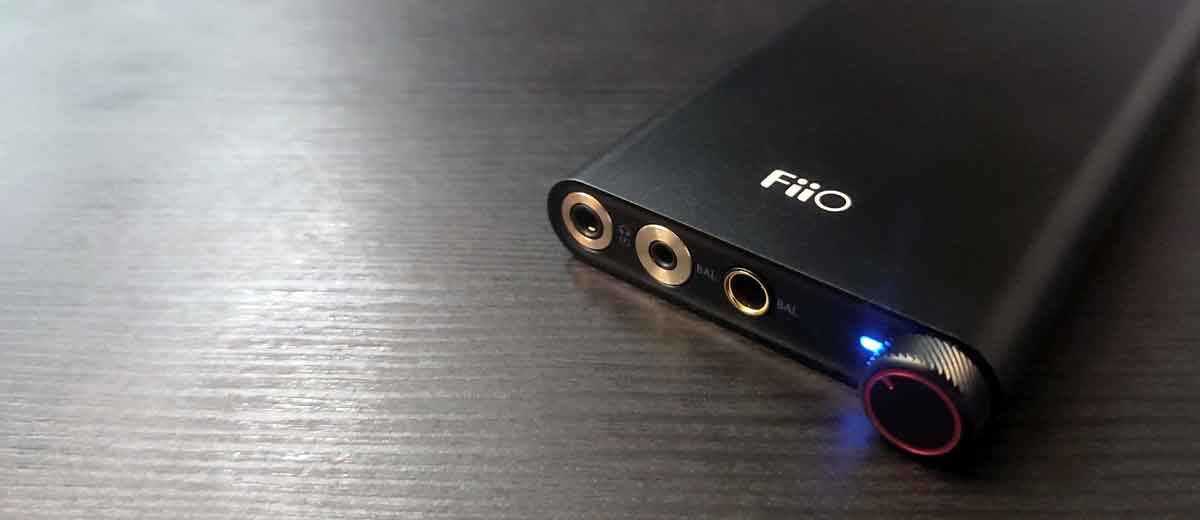 オーディオ機器 アンプ FiiO Q3 Review — Headfonics
