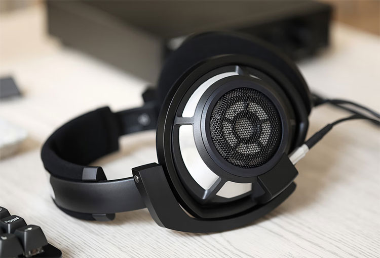 Sennheiser hd8xx best sale