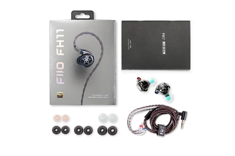 FiiO FH11 accessories