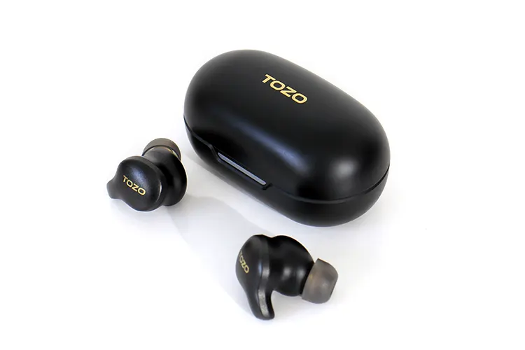 TOZO Golden X1 cradle