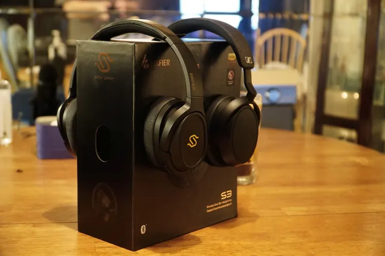 Edifier Stax Spirit S3 with Sennheiser Momentum 4 Wireless