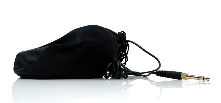 Sennheiser HD 620S black carry pouch