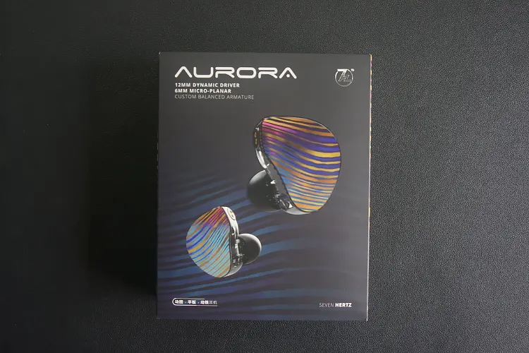 7Hz Aurora retail box