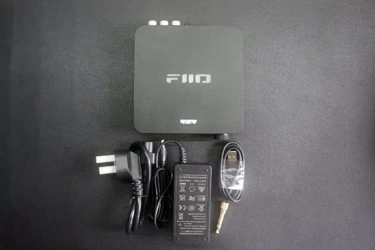 FiiO K11 R2R accessories