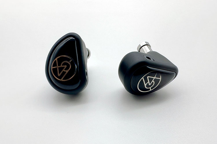 64 Audio Aspire 4 Review featured image