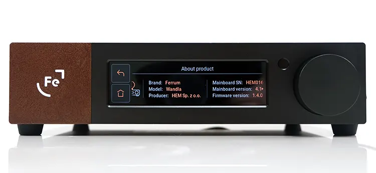 Ferrum WANDLA GoldenSound Edition about product LCD display