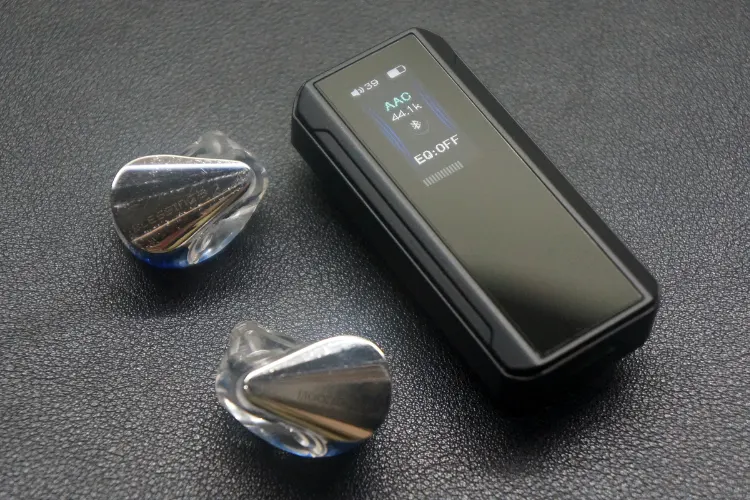 FiiO BTR13 paired with MOONDROP Blessing 3