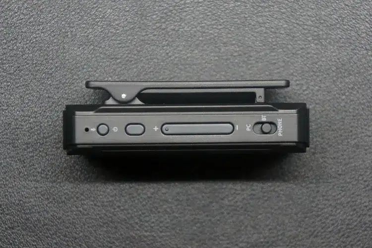 FiiO BTR13 side panel control buttons