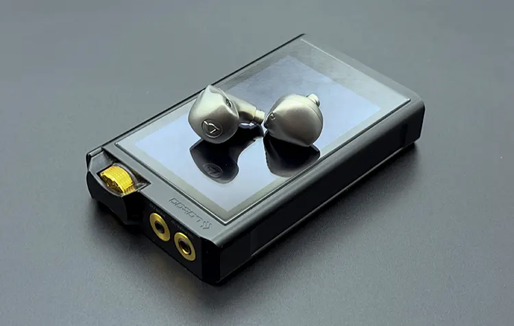 DITA Audio Mecha on top of Lotoo PAW Gold Touch