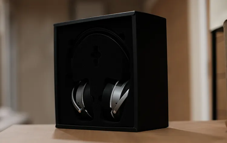 Audeze LCD-S20 unboxing