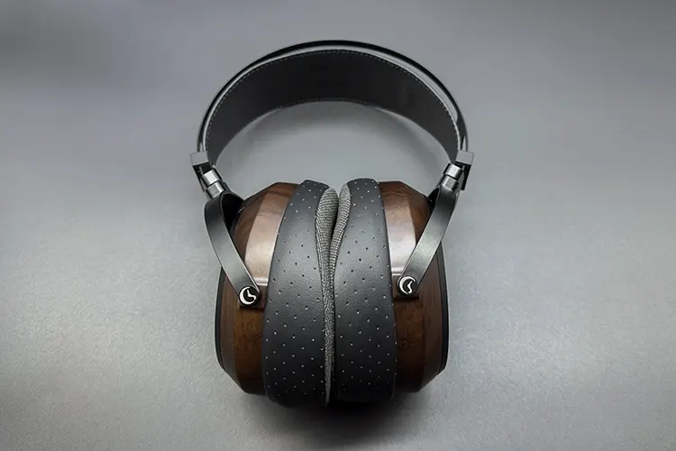 Sendy Audio Aiva 2 ear pads