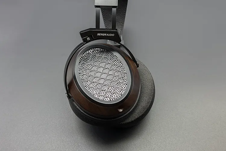 Sendy Audio Aiva 2 single ear cup