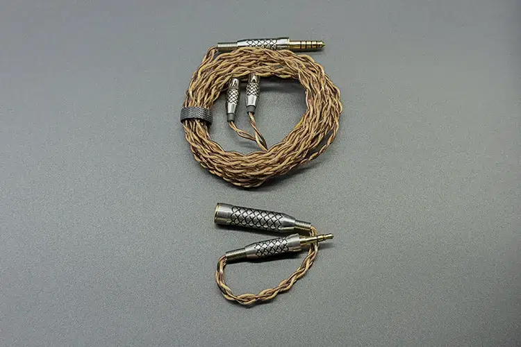 Sendy Audio Aiva 2 stock cable