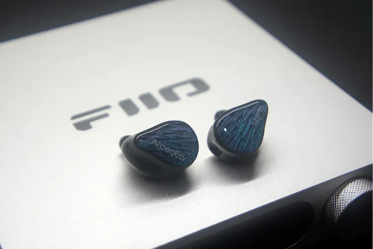 Topping Arpegear Hane on top of FiiO K11