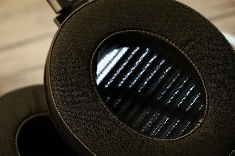 Fosi Audio i5 ear pads