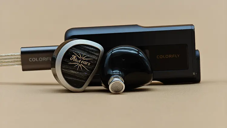 Kiwi Ears Aether beside Colorfly CDA-M2 dongle