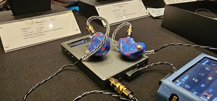 CanJam Shanghai 2025 UM MEST Jet Black