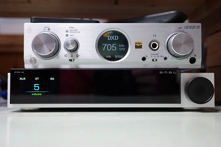 SMSL PA-X under iFi audio iDSD Pro