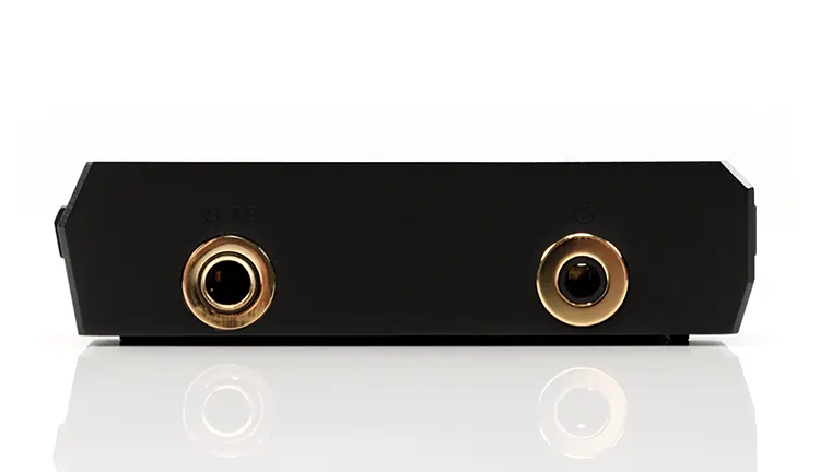 Cayin R202 motherboard base panel headphone ports