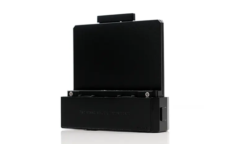 Cayin R202 motherboard standing upright