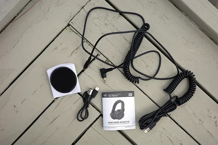 Kiwi Ears Aventus accessories