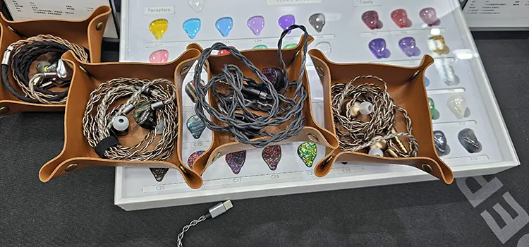 SIAS 2025 - LETSHUOER