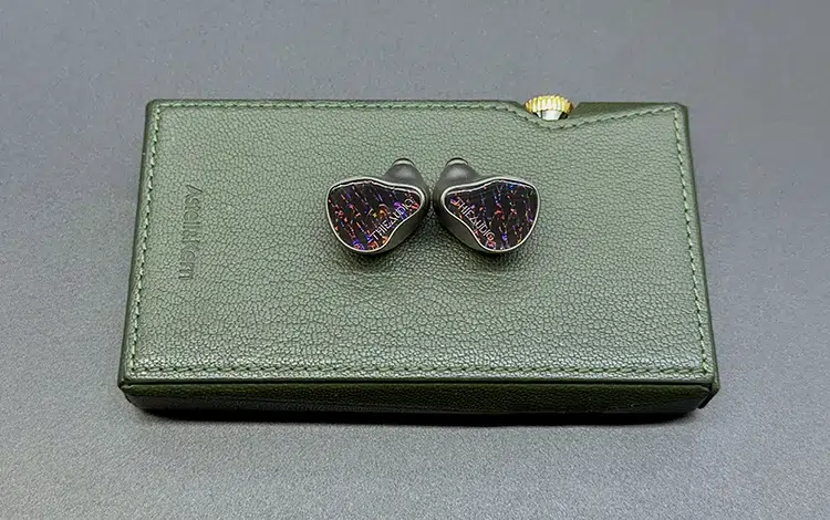 THIEAUDIO Valhalla on top of AK SP3000 DAP