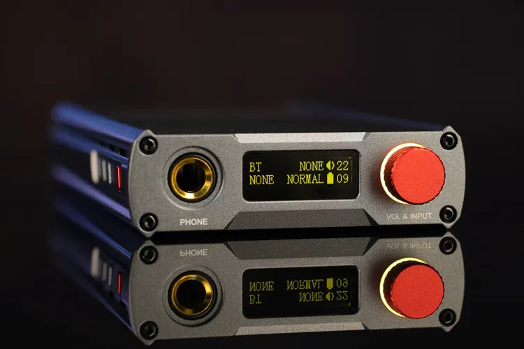 xDuoo XD05 Basic2 front panel