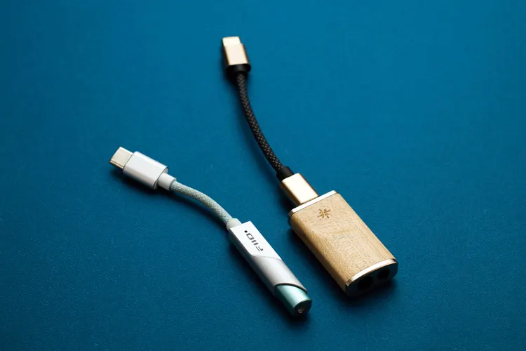 FiiO SNOWSKY Melody beside FiiO KA11