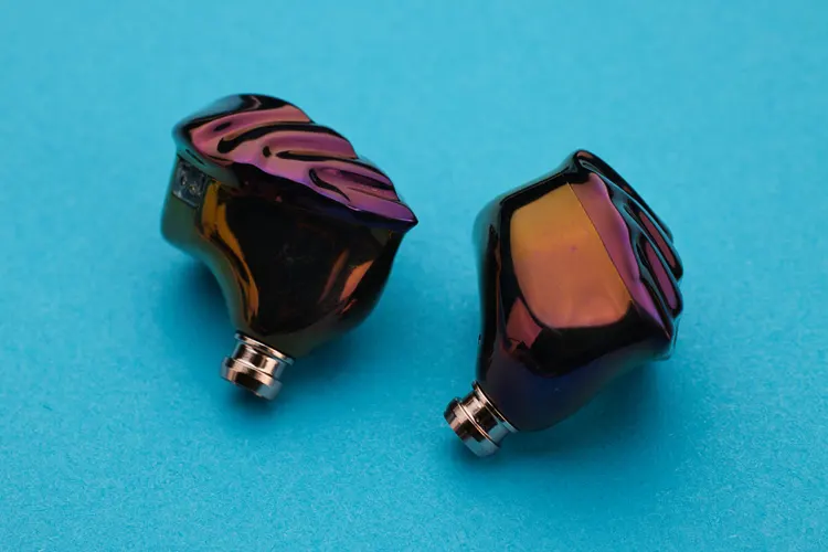 Hidizs MK12 Turris Titanium Edition IEM nozzles