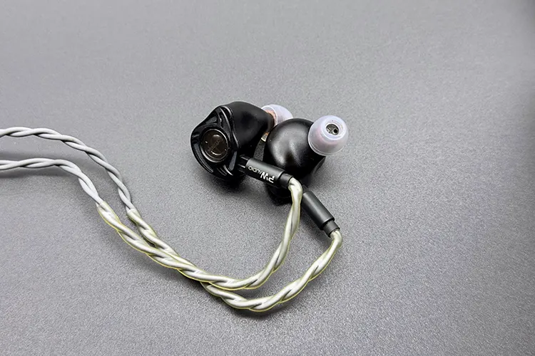 PW Audio Century Series cable connected to Softears Enigma