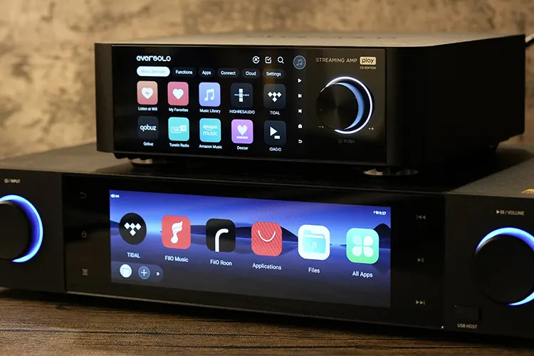 Eversolo Play on top of FiiO S15