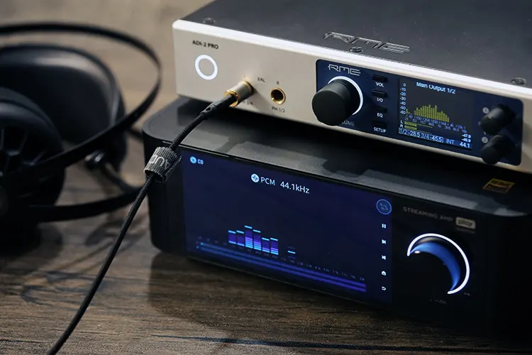 Eversolo Play under the RME ADI-2 Pro DAC amp