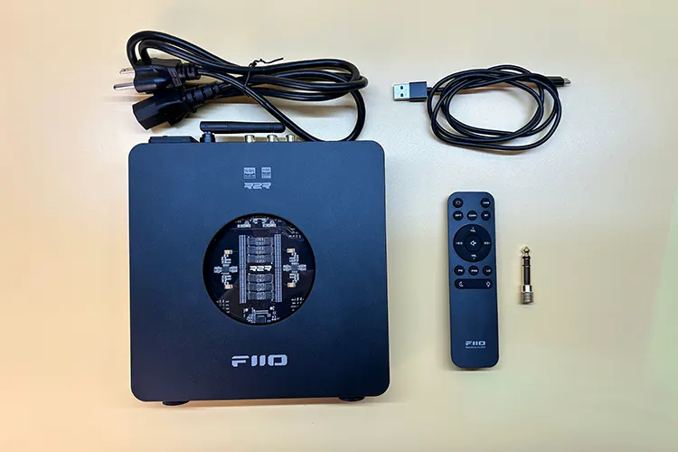 FiiO K13 R2R accessories
