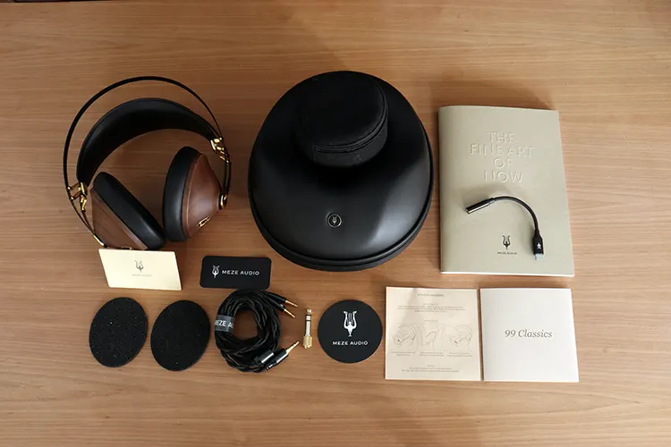 Meze Audio 99 Classics 2nd Generation accessories