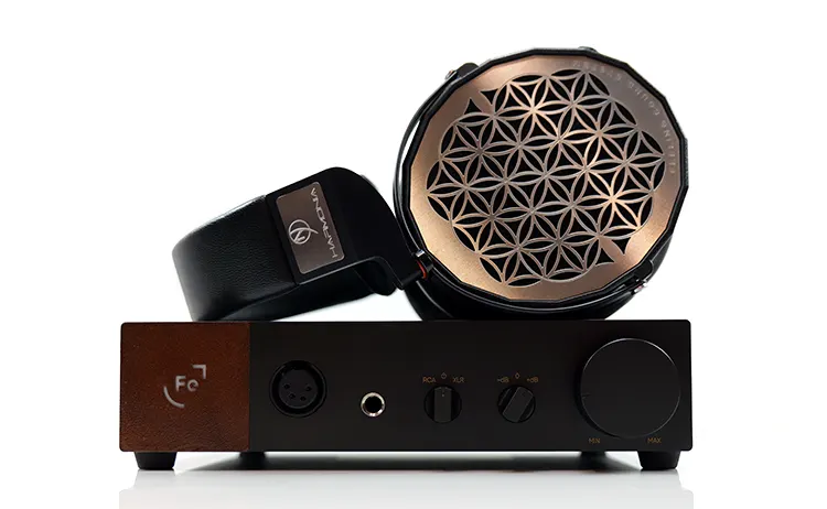 NUR Harmonia headphones on top of Ferrum OOR amplifier