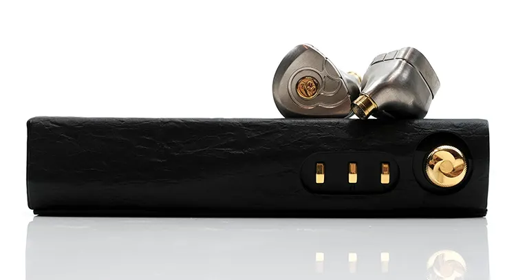 TANGZU The Monkey King shells on top of the Cayin N6iii