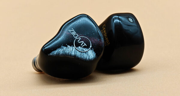 ZiiGaat Crescent Review featured image