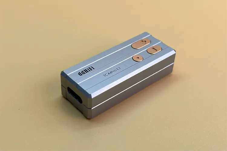 ddHiFi TC44Pro E3 dongle DAC top panel