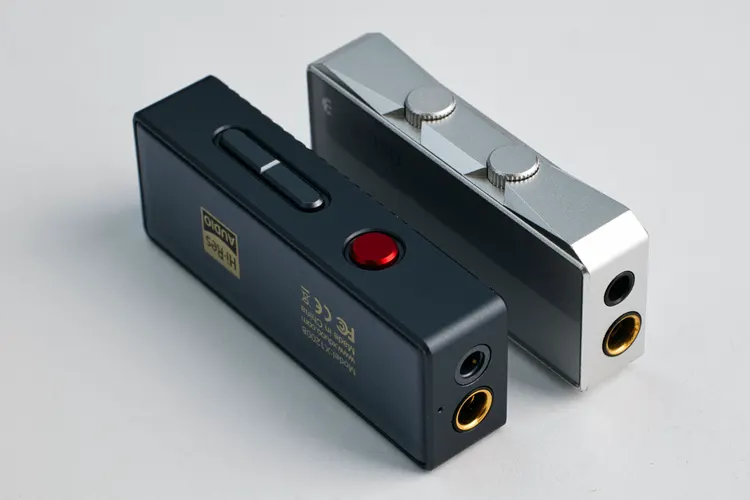 xDuoo Link10 beside the Hidizs S9 Pro Plus