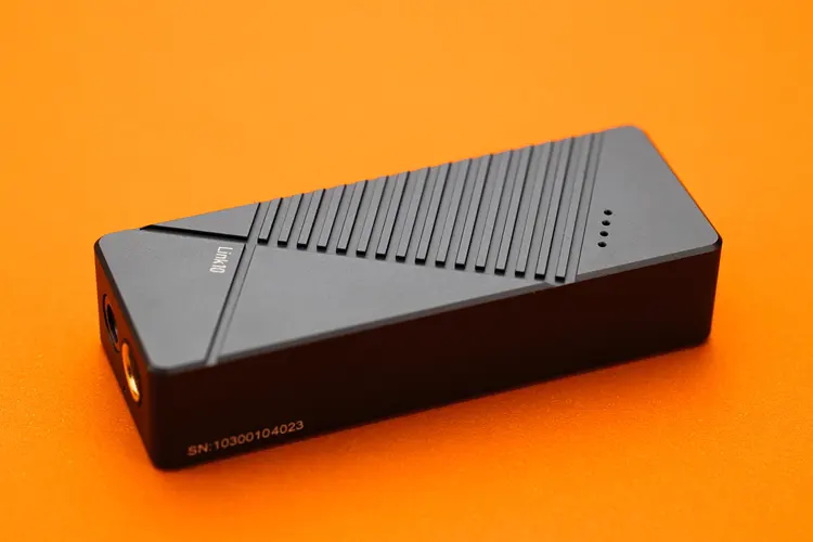 xDuoo Link10 top panel