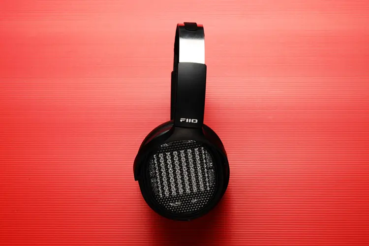 FiiO JT7 headphones top down view
