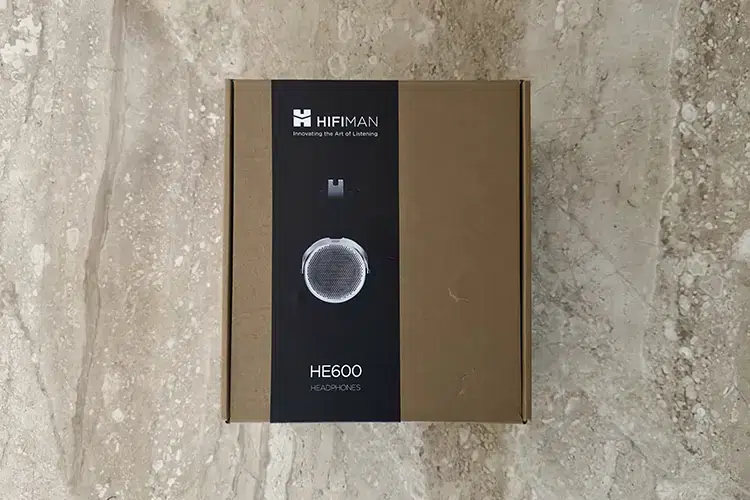 HIFIMAN HE600 box
