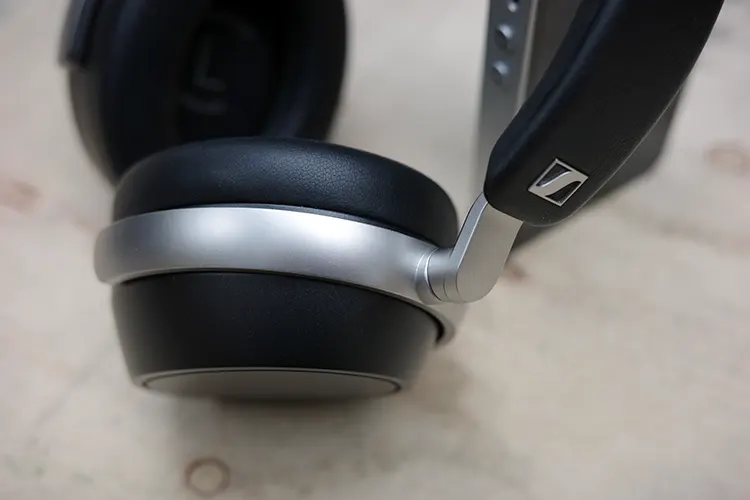 Sennheiser HDB 630 headphones cup close up