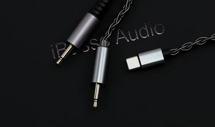 iBasso D17 Atheris cable accessories